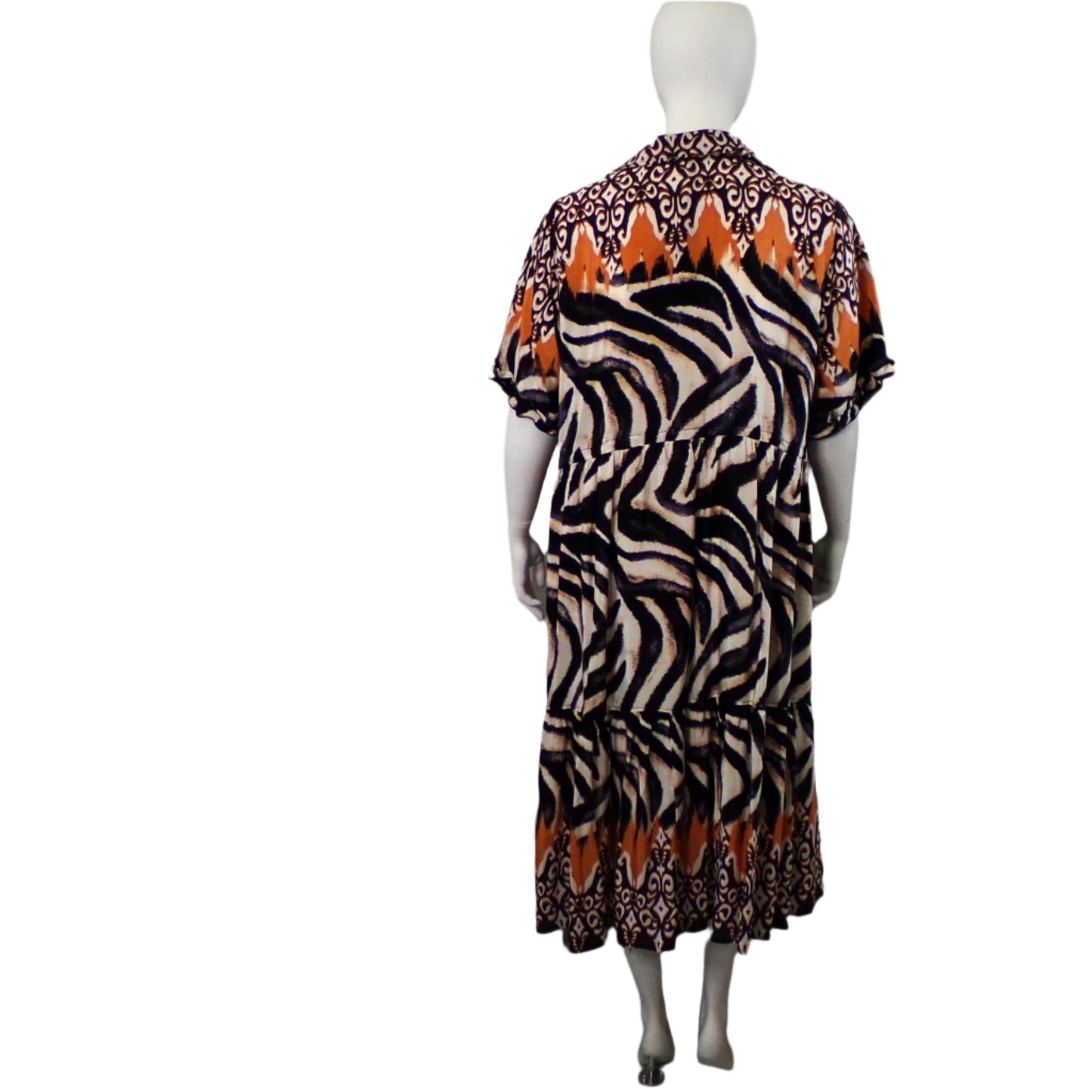 Taking Shape Tier Dress – Size 22 BRAND NEW