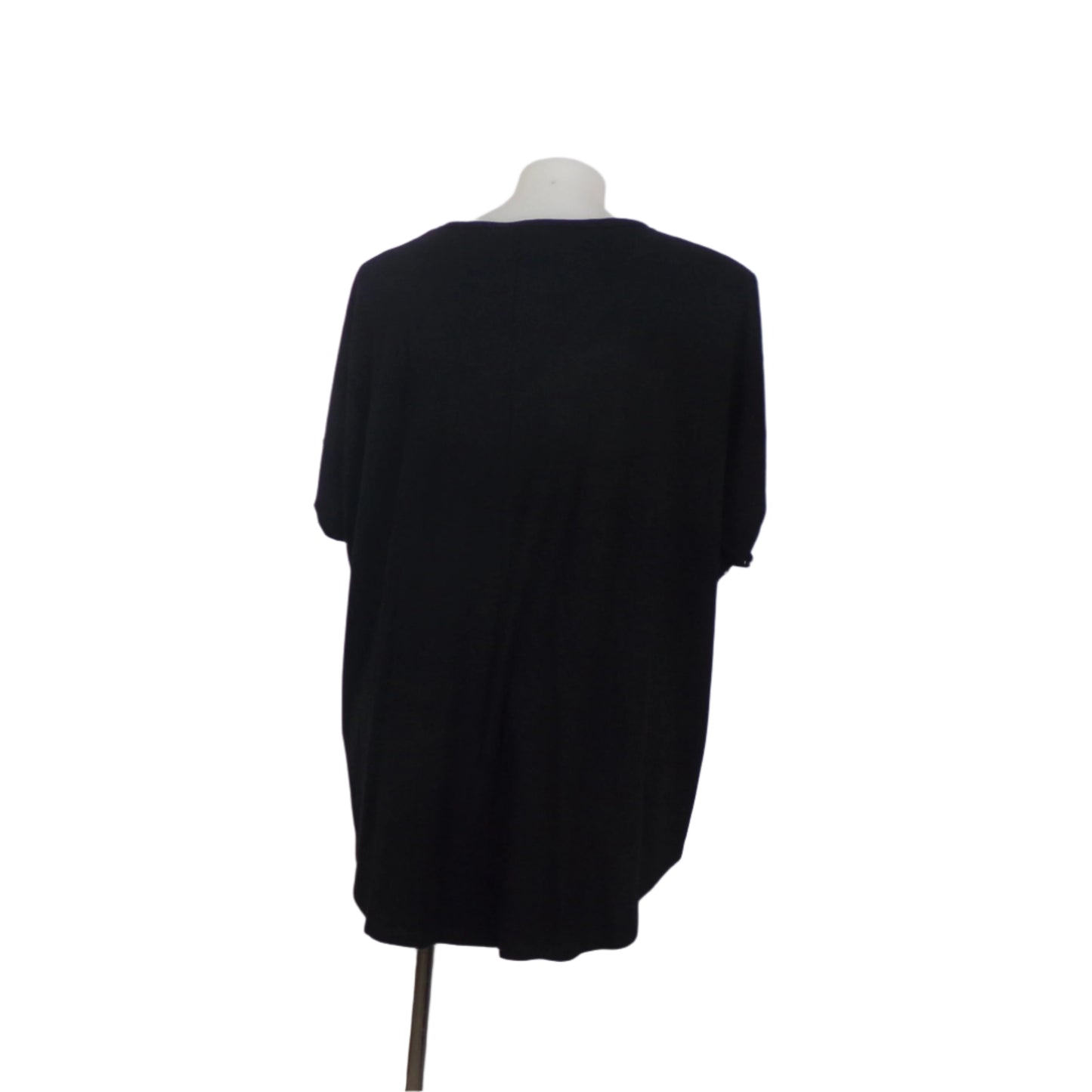 Virtuelle White Front with Black Back Top Size 24