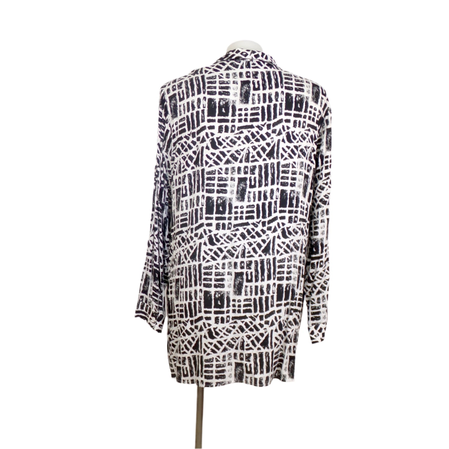 Yarra Trail Abstract Print V-Neck Top Size 24 Brand New