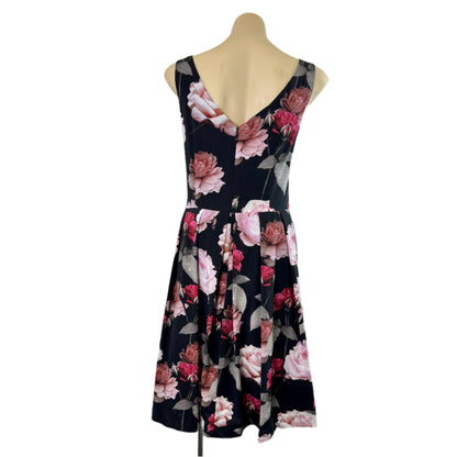 City Chic Formal Dress - Floral Elegance, Size 14