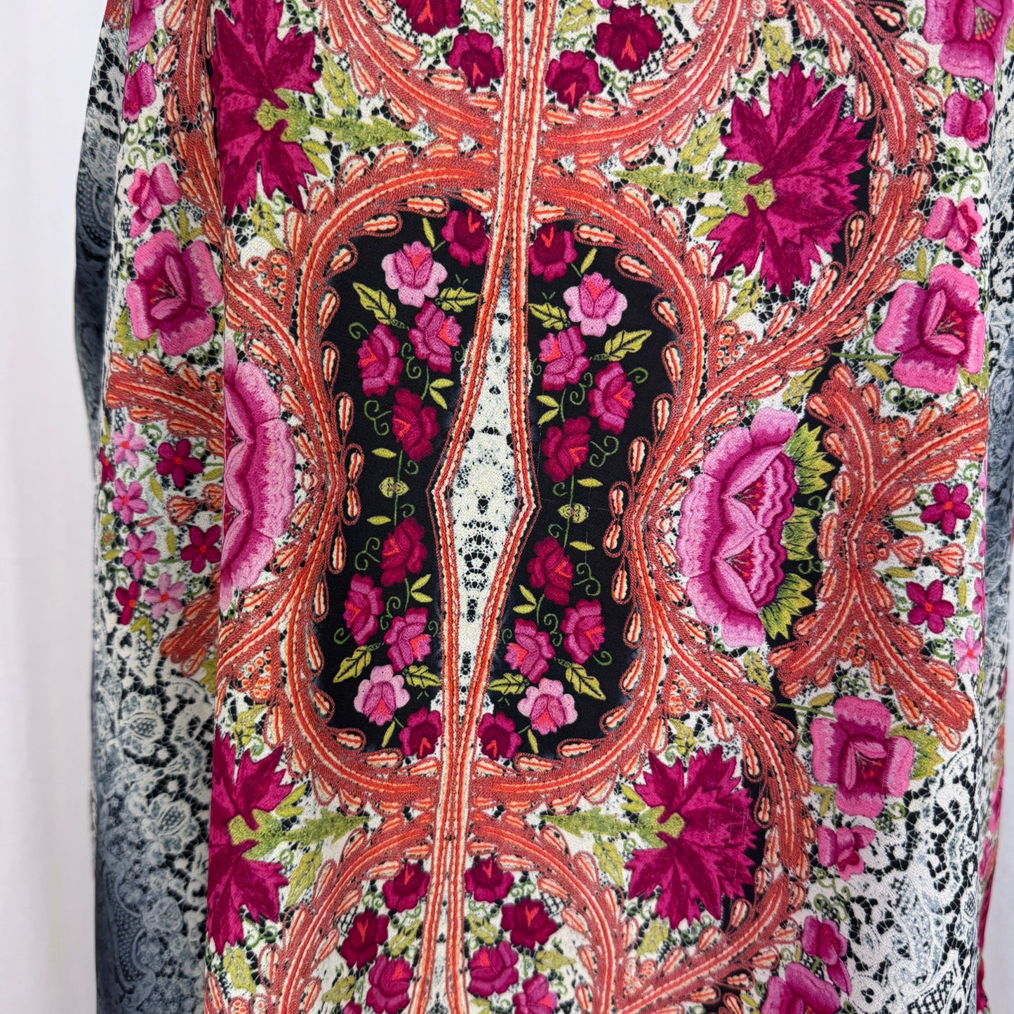 City Chic Fully Lined Filigree Floral Print Adjustable Strap Tank Size 18