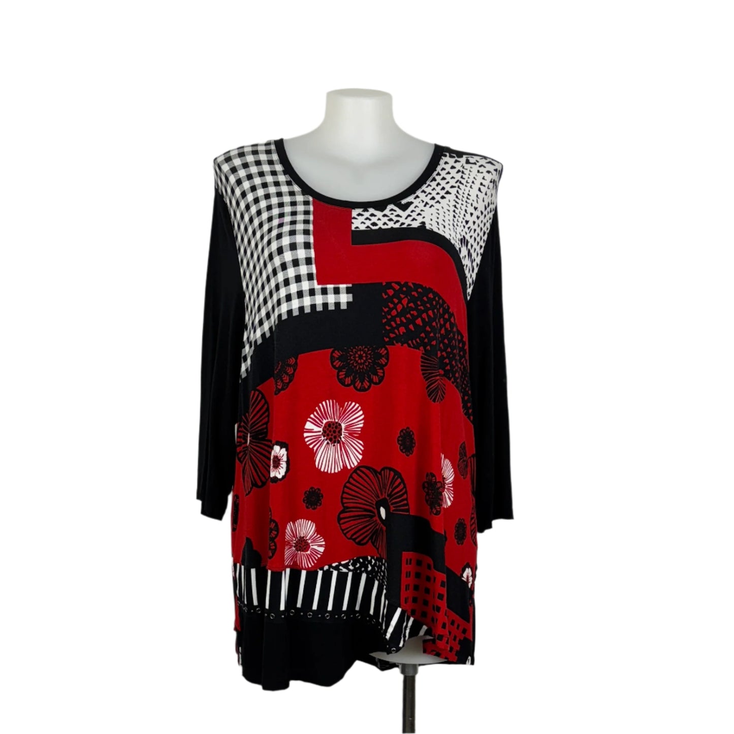 Taking Shape Contrast Print Tunic Size 24