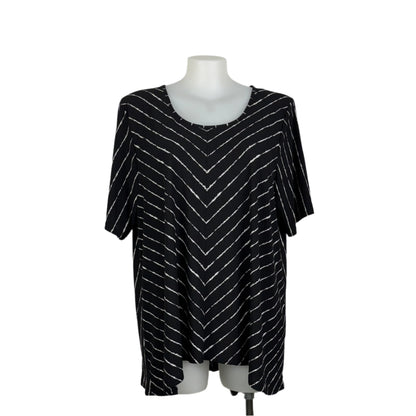 Taking Shape Black Scoop Neck Top Size 22