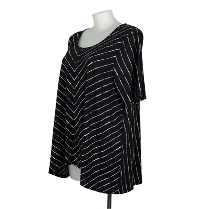Taking Shape Black Scoop Neck Top Size 22
