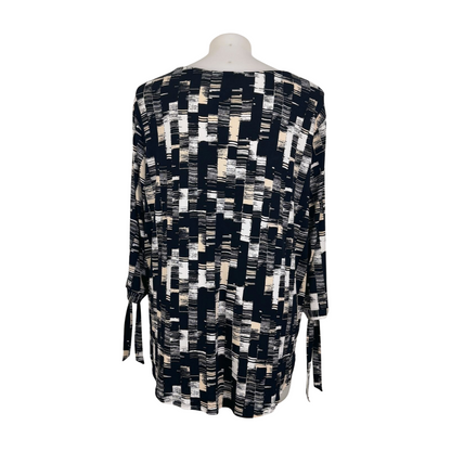 Basque Woman Grid Print Top with Split Sleeves Size 22