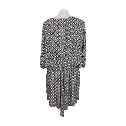 City Chic Mono Print X-Over Dress Size 22